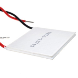 Елемент на Пелтие TEC1-12715 136.8W (12V / 15A термоелектрически охладител)